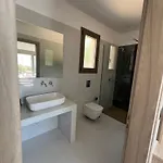 Villa Thalassasense Lourdata