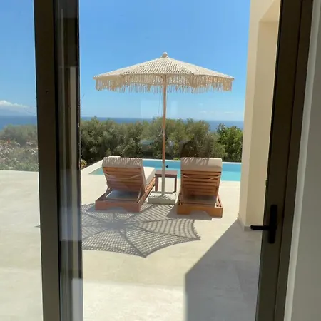 Thalassasense Lourdata Villa