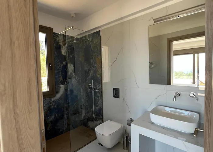 Villa Thalassasense Lourdata