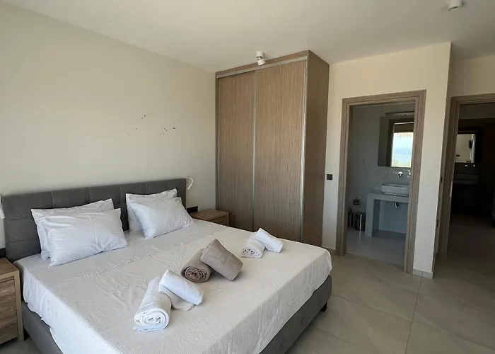 Villa Thalassasense Lourdata