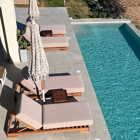 Thalassasense Lourdata 빌라 *