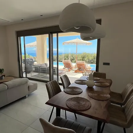 빌라 Thalassasense Lourdata *