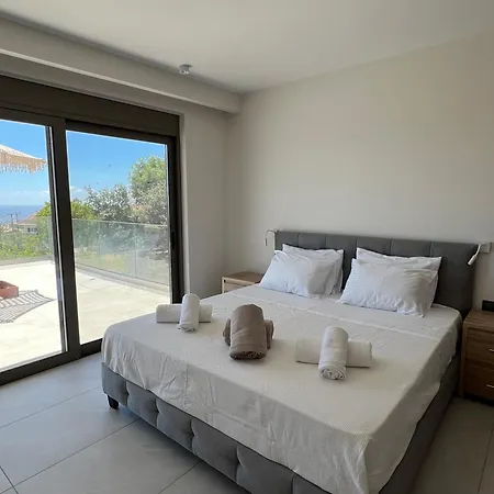 Villa Thalassasense Lourdata *